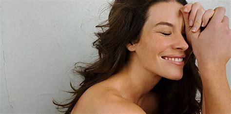 30 Fun Facts About Evangeline Lilly